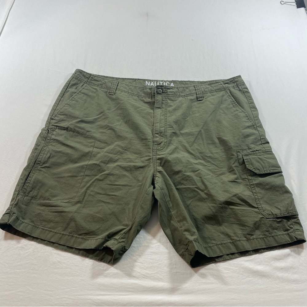 Nautica Men's Olive Cargo Shorts Men 42 Casual summer shorts